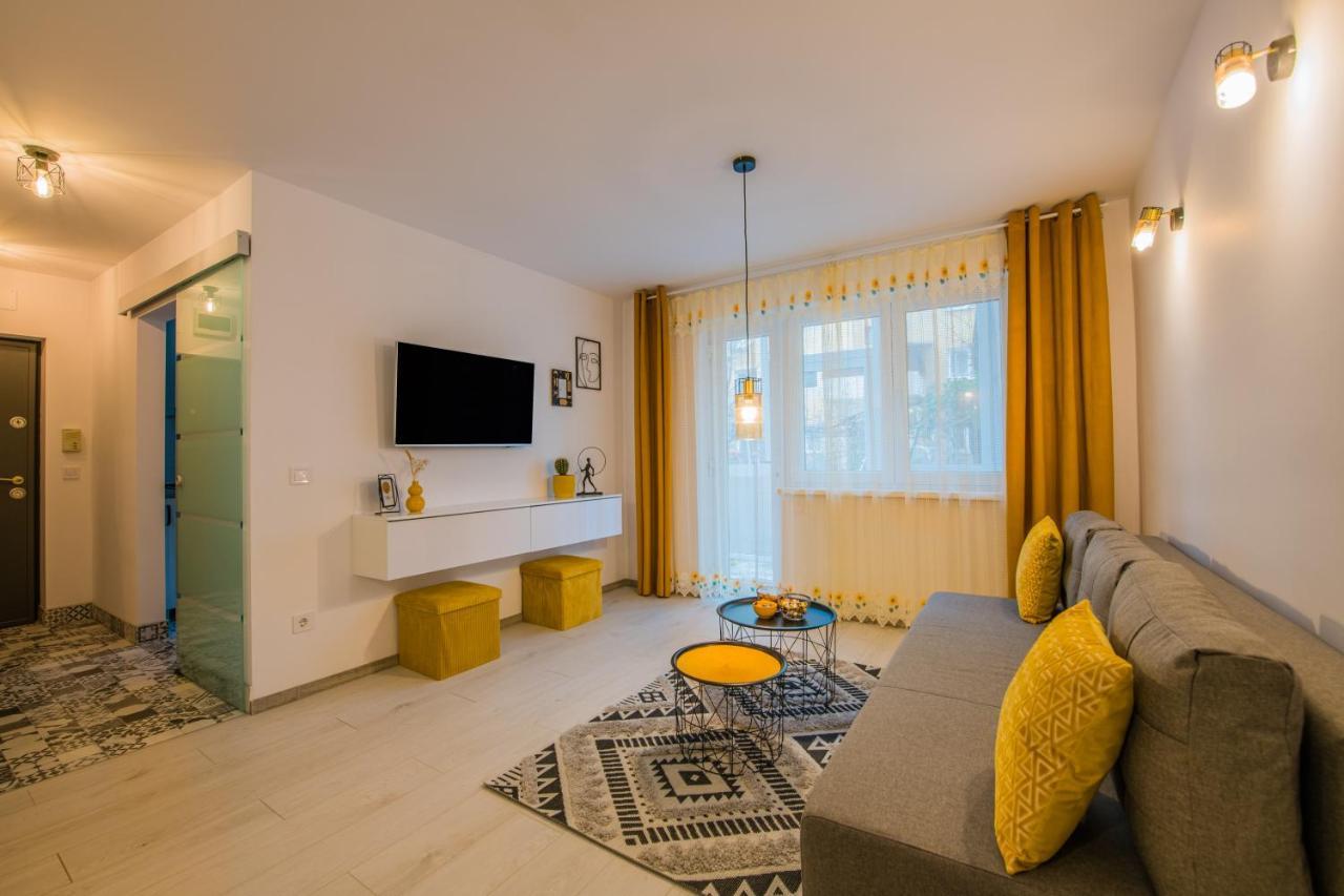 Kitty Sunflower Apartment Alba Iulia Exteriér fotografie