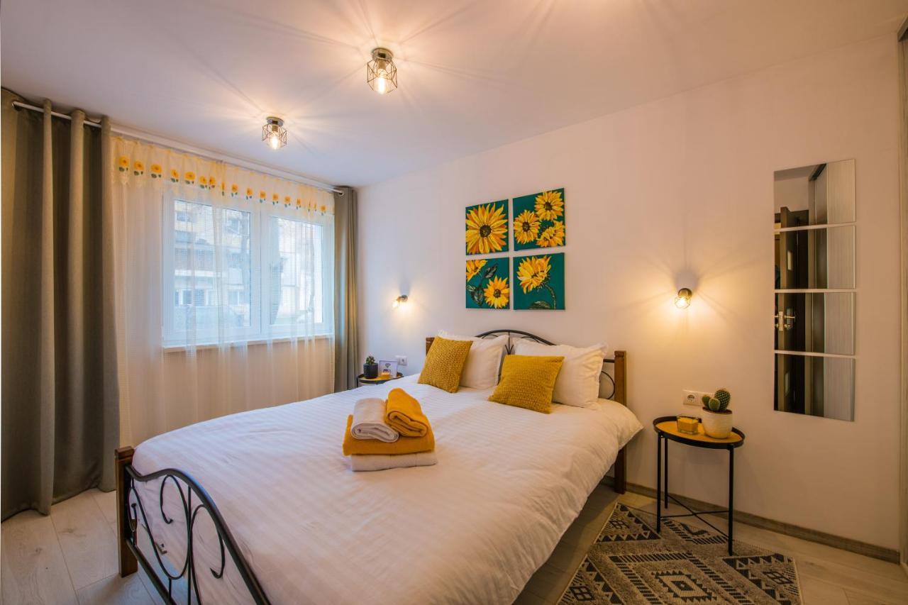 Kitty Sunflower Apartment Alba Iulia Exteriér fotografie
