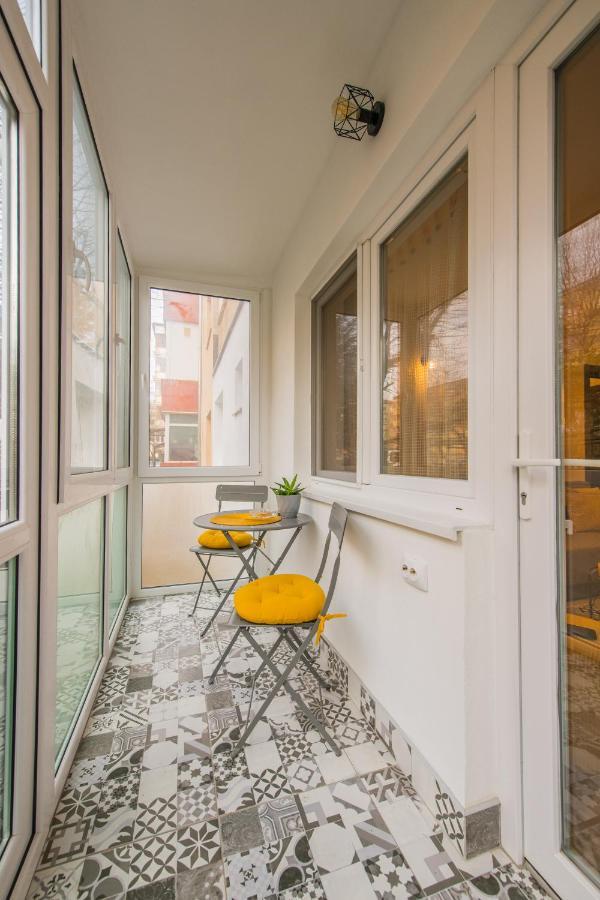 Kitty Sunflower Apartment Alba Iulia Exteriér fotografie
